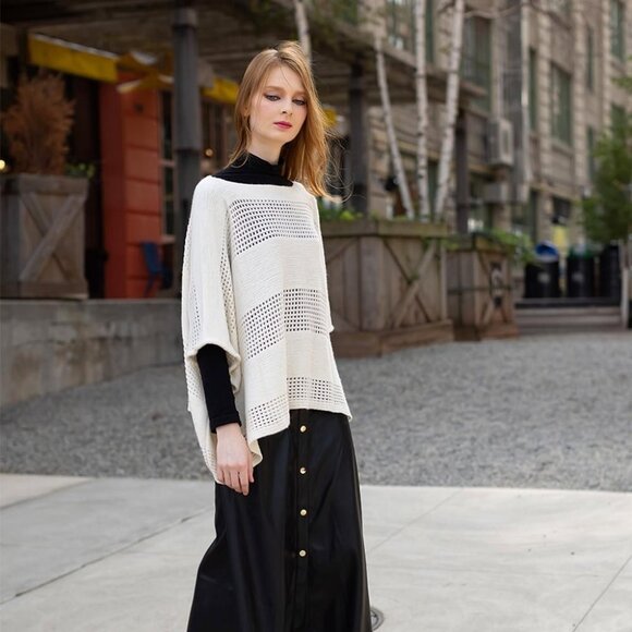 NEW Open Knit Poncho Mauve OS - Picture 2 of 5